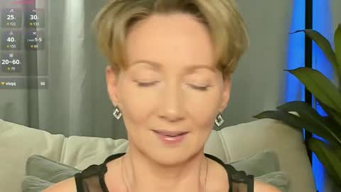 Alexandra online show from 03-17-26, 02:09