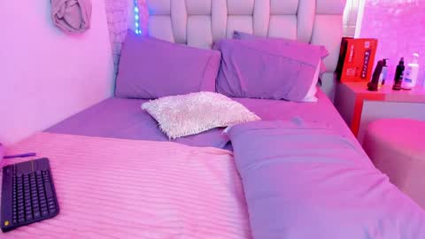 Alexandra Miller online show from 12-14-24, 03:58