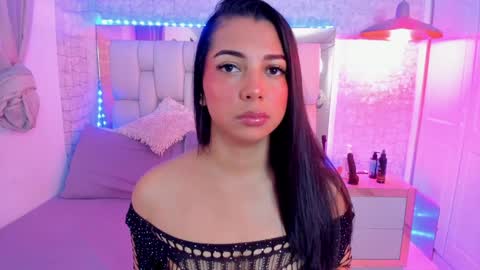 Alexandra Miller online show from 12-24-24, 10:44