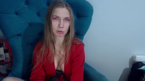 Snapshot of alexandrazaryanova chatting on 02-08-25, 01:01 Alexandra online show from 02-08-25, 01:01
