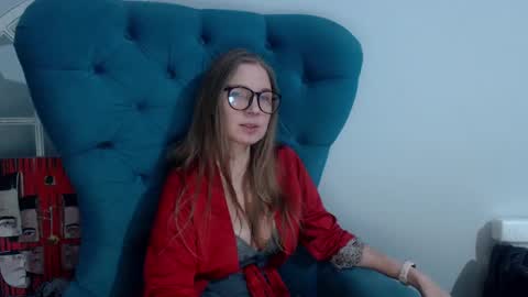 Snapshot of alexandrazaryanova chatting on 02-12-25, 07:24 Alexandra online show from 02-12-25, 07:24