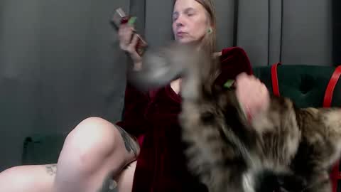 Alexandra online show from 06-20-26, 08:11