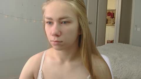 Alex online show from 10-12-25, 05:17