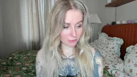 Snapshot of alexarush chatting on 05-22-26, 05:40 alexarush online show from 05-22-26, 05:40