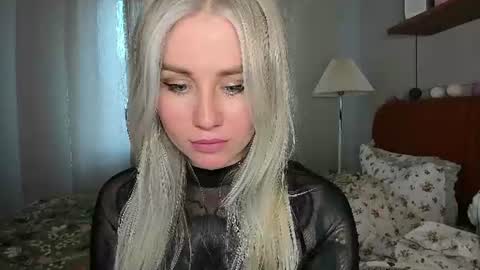 Snapshot of alexarush chatting on 06-11-26, 06:28 alexarush online show from 06-11-26, 06:28
