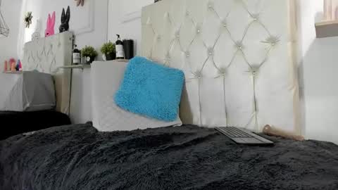 Alexa Smith  online show from 01-16-25, 11:26