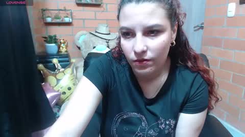 Snapshot of alexatai chatting on 09-30-25, 12:15 alexatai online show from 09-30-25, 12:15