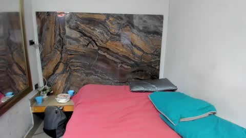 Snapshot of alexayblake chatting on 09-23-25, 08:01 alexayblake online show from 09-23-25, 08:01