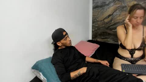 Snapshot of alexayblake chatting on 10-13-25, 07:36 alexayblake online show from 10-13-25, 07:36