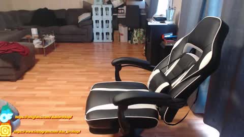 Alex online show from 09-15-25, 08:14