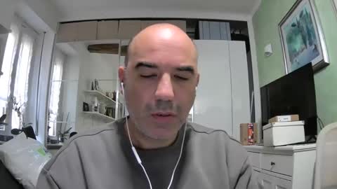 Snapshot of alexct77 chatting on 12-13-24, 02:27 alexct77 online show from 12-13-24, 02:27