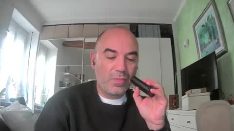 Snapshot of alexct77 chatting on 12-15-24, 12:06 alexct77 online show from 12-15-24, 12:06