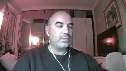 Snapshot of alexct77 chatting on 12-16-24, 01:10 alexct77 online show from 12-16-24, 01:10