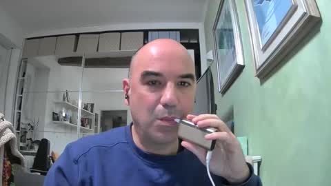 Snapshot of alexct77 chatting on 03-07-25, 06:43 alexct77 online show from 03-07-25, 06:43