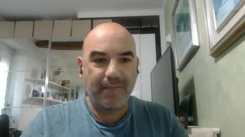 Snapshot of alexct77 chatting on 09-17-25, 06:15 alexct77 online show from 09-17-25, 06:15