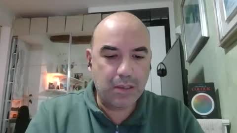 Snapshot of alexct77 chatting on 11-18-25, 06:23 alexct77 online show from 11-18-25, 06:23