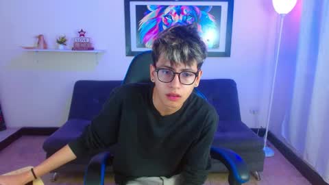 alex online show from 04-30-26, 02:01