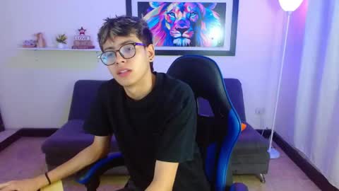 alex online show from 05-02-26, 02:33