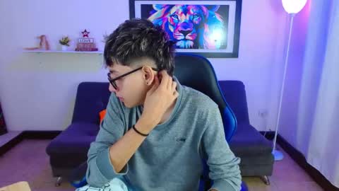 alex online show from 05-08-26, 02:00