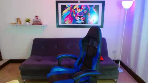 alex online show from 05-11-26, 02:45