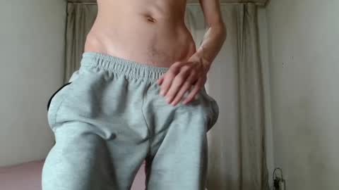 Snapshot of alexey_sweet chatting on 12-08-24, 04:04 Alexey sweet online show from 12-08-24, 04:04