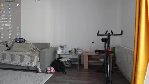 Snapshot of alexfit96 chatting on 09-21-25, 12:51 alexfit96 online show from 09-21-25, 12:51