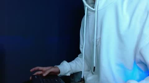 alexgiraldo__ online show from 05-04-26, 12:23