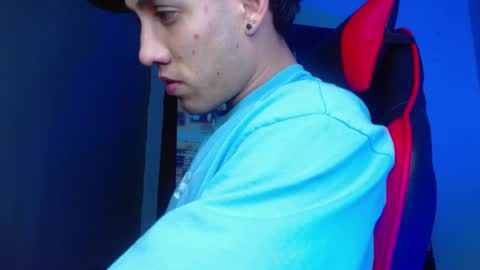 alexgiraldo__ online show from 05-07-26, 02:06