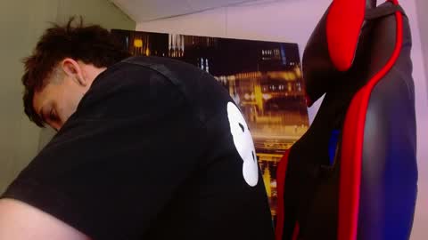 alexgiraldo__ online show from 05-08-26, 01:22