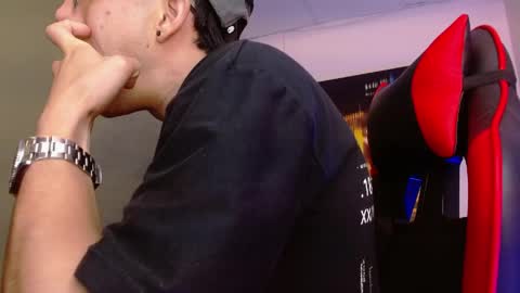 alexgiraldo__ online show from 05-09-26, 02:28