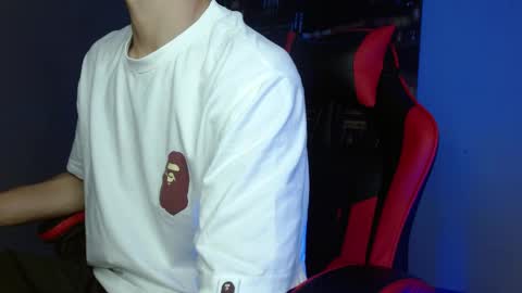 alexgiraldo__ online show from 05-10-26, 02:28