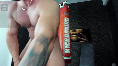 alexmusclegod online show from 12-13-24, 09:09