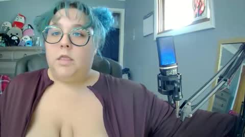 Snapshot of alexi_fae chatting on 01-05-26, 07:39 alexi_fae online show from 01-05-26, 07:39