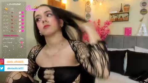 Alexia online show from 06-14-26, 06:48