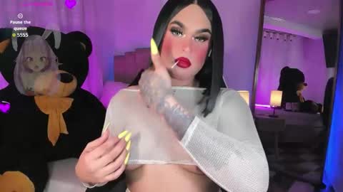  alexia mattel  online show from 11-02-25, 09:17