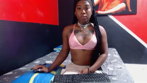 Snapshot of alexia_sinclaire24 chatting on 03-09-25, 09:46 alexia_sinclaire24 online show from 03-09-25, 09:46
