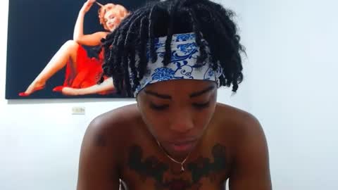 Snapshot of alexia_sinclaire24 chatting on 09-12-25, 11:37 alexia_sinclaire24 online show from 09-12-25, 11:37