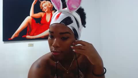 Snapshot of alexia_sinclaire24 chatting on 11-01-25, 12:56 alexia_sinclaire24 online show from 11-01-25, 12:56