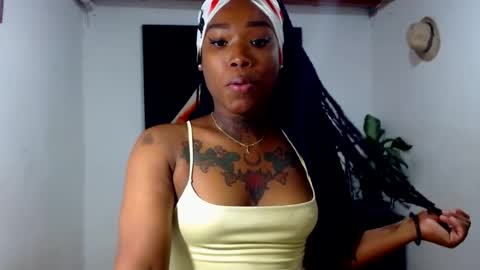 alexia_sinclaire24 online show from 08-09-26, 01:18