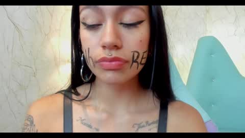 Alexiaa  Online 1430 to 2100 GMT-5 online show from 12-11-24, 09:09