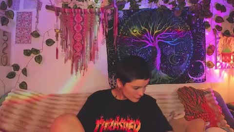 Alex online show from 04-07-26, 03:07