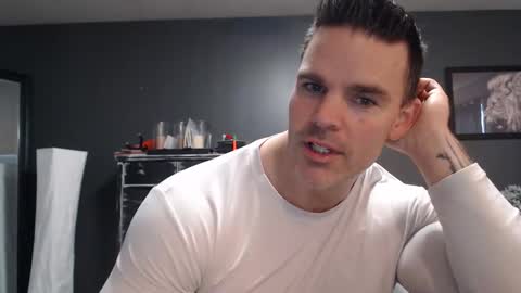 Alex online show from 03-26-26, 03:06