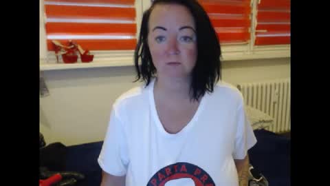 Snapshot of alexie33 chatting on 09-30-25, 06:51 alexie33 online show from 09-30-25, 06:51