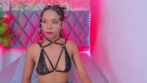 Alexia Brown online show from 05-05-26, 02:47
