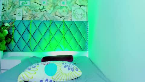 Alexia Brown online show from 05-08-26, 02:44