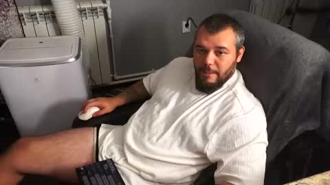 Snapshot of alexirr chatting on 09-12-25, 09:37 Alex online show from 09-12-25, 09:37