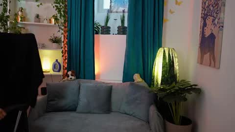 Alexis online show from 09-26-25, 01:15