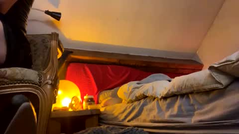 alexischat online show from 02-14-25, 12:30