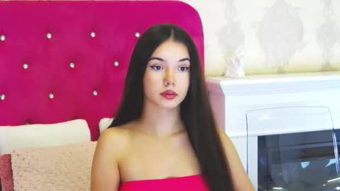 Snapshot of alexisdevine chatting on 10-11-25, 04:22 alexisdevine online show from 10-11-25, 04:22