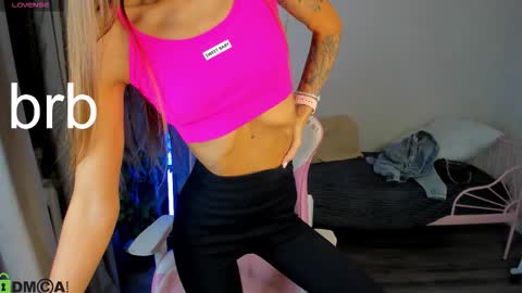 Alexis   Mon Tue Wed Thu Fri 7 GMT 0100am-0700am  online show from 09-25-25, 08:12